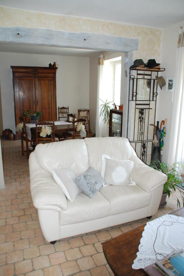 Chambre D'Hotes "Les Paturelles" Fougeres-sur-Bievre Exteriér fotografie